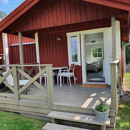 Tvabaddsstuga I Hamburgsund Villa Esterno foto